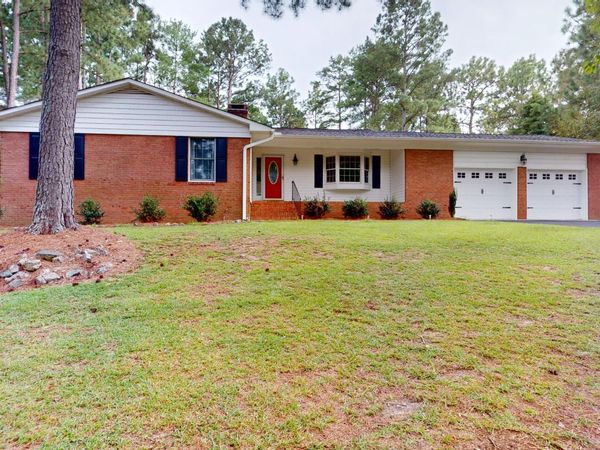 8 Shadow Drive , Whispering Pines, NC 28327