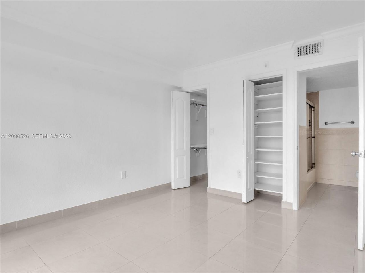 2075 SW 122nd Ave , Unit 304, Miami, FL 33175 Photo