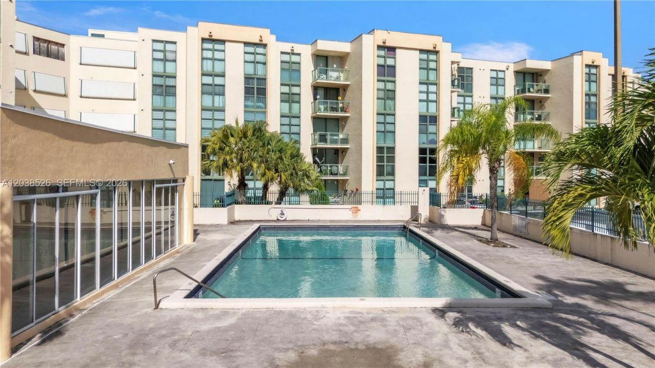 2075 SW 122nd Ave , Unit 304, Miami, FL 33175 Photo