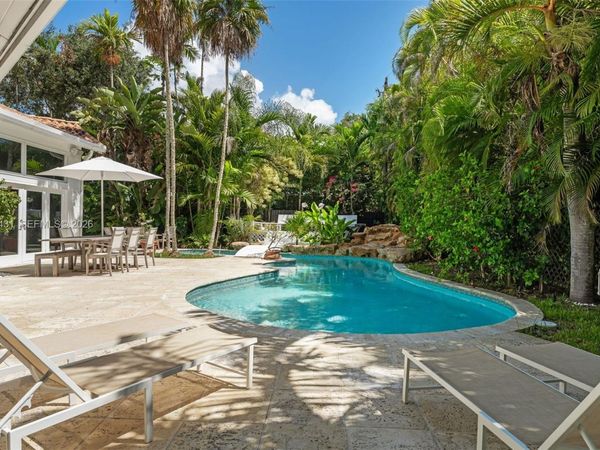 7924 SW 50th Ct , Miami, FL 33143