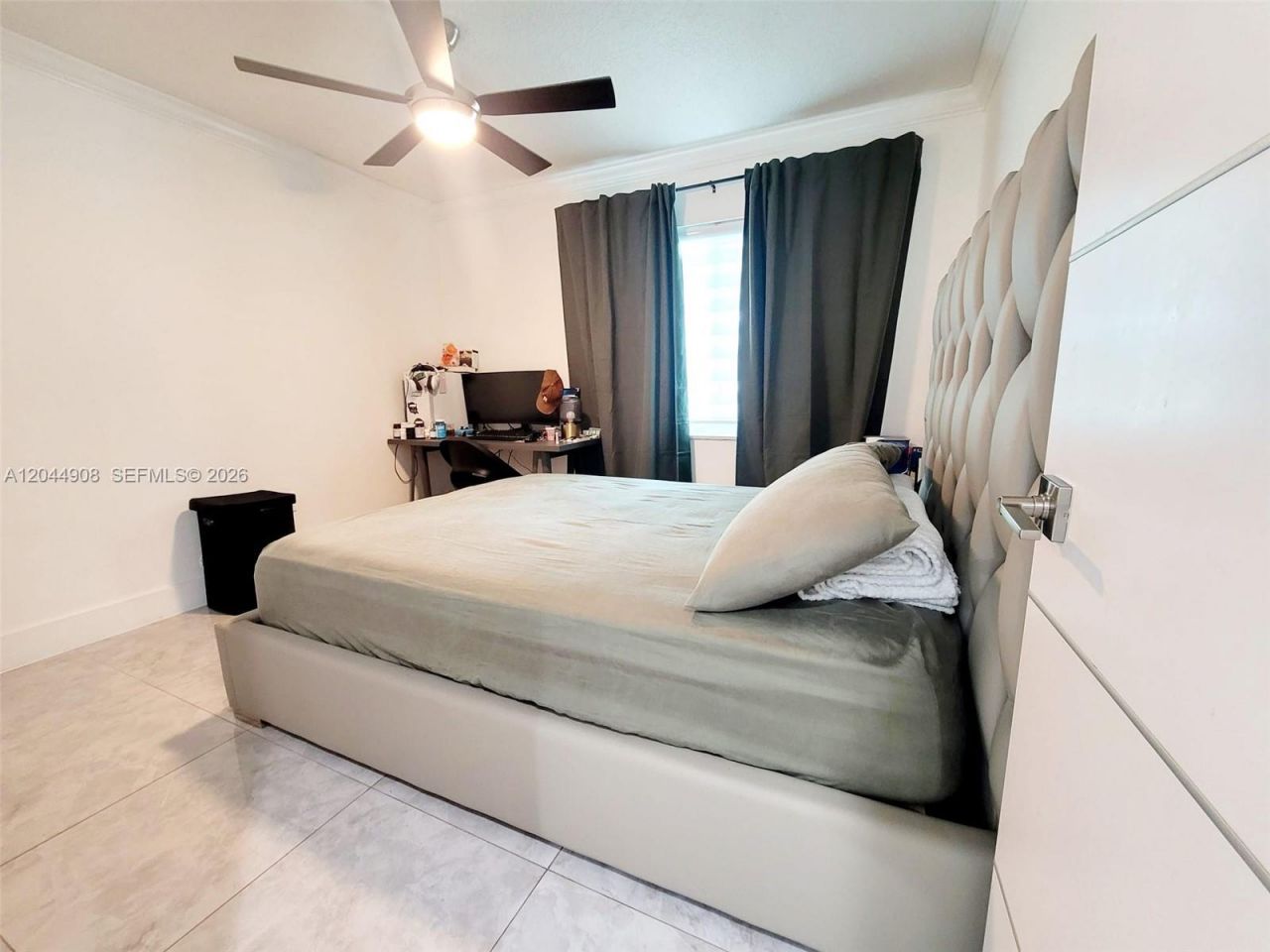 6324 NW 201st Ln , Hialeah, FL 33015 Photo