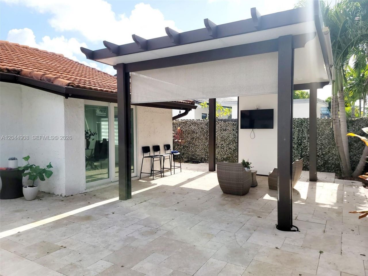 6324 NW 201st Ln , Hialeah, FL 33015 Photo