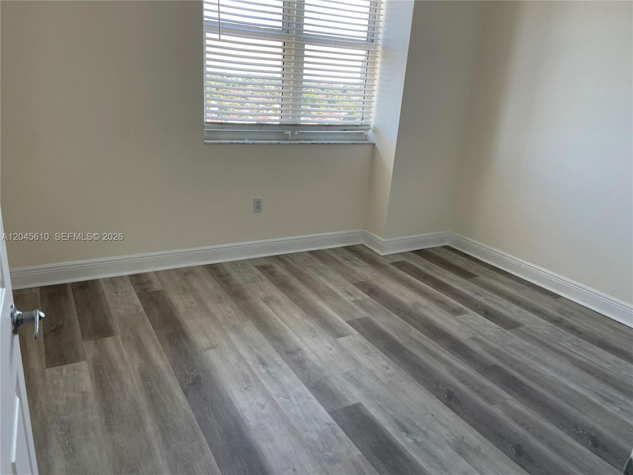 3000 Coral Way, Unit 1402, Miami, FL 33145 Photo
