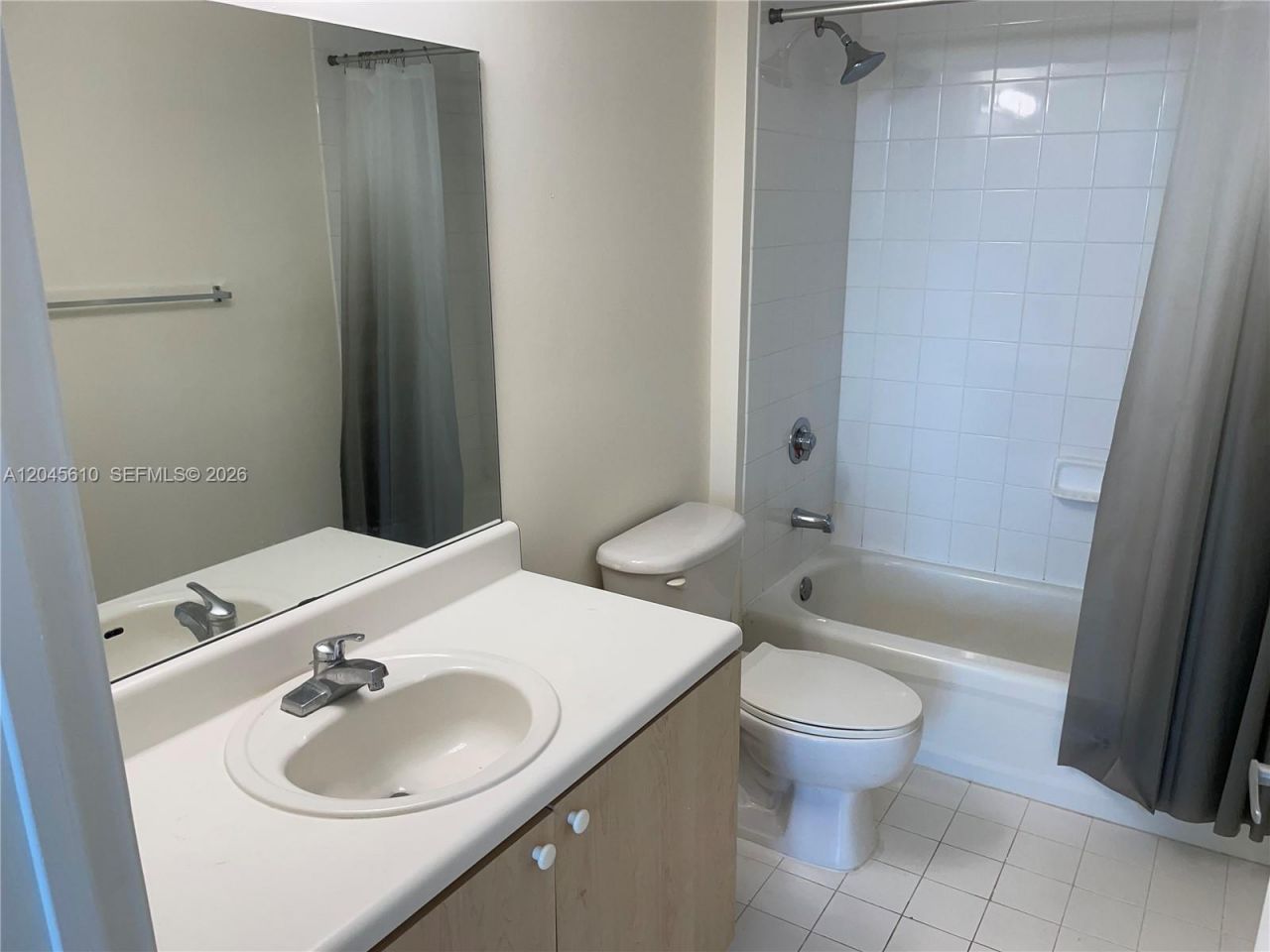 3000 Coral Way, Unit 1402, Miami, FL 33145 Photo