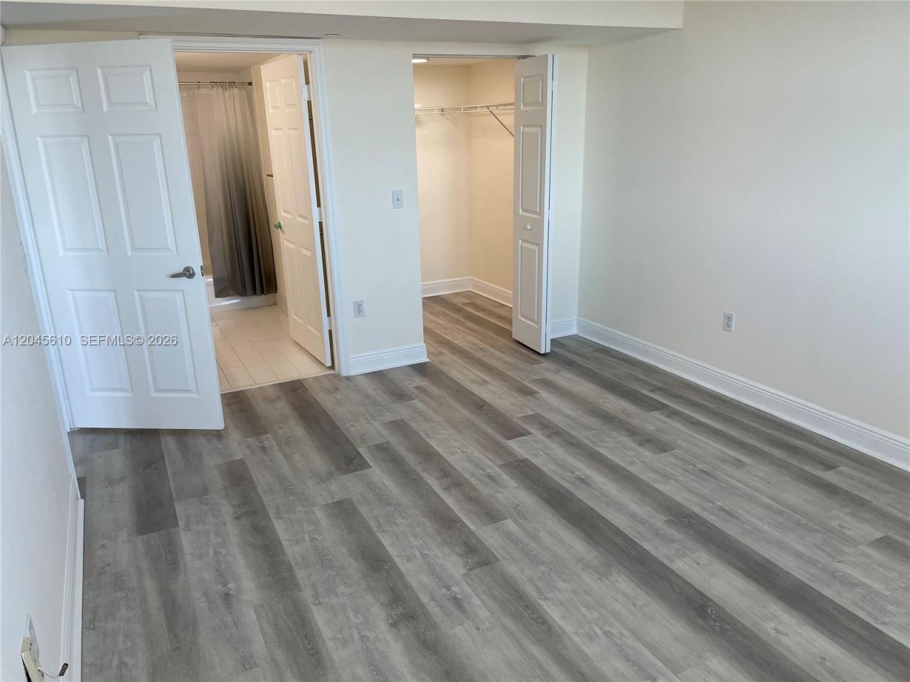 3000 Coral Way, Unit 1402, Miami, FL 33145 Photo