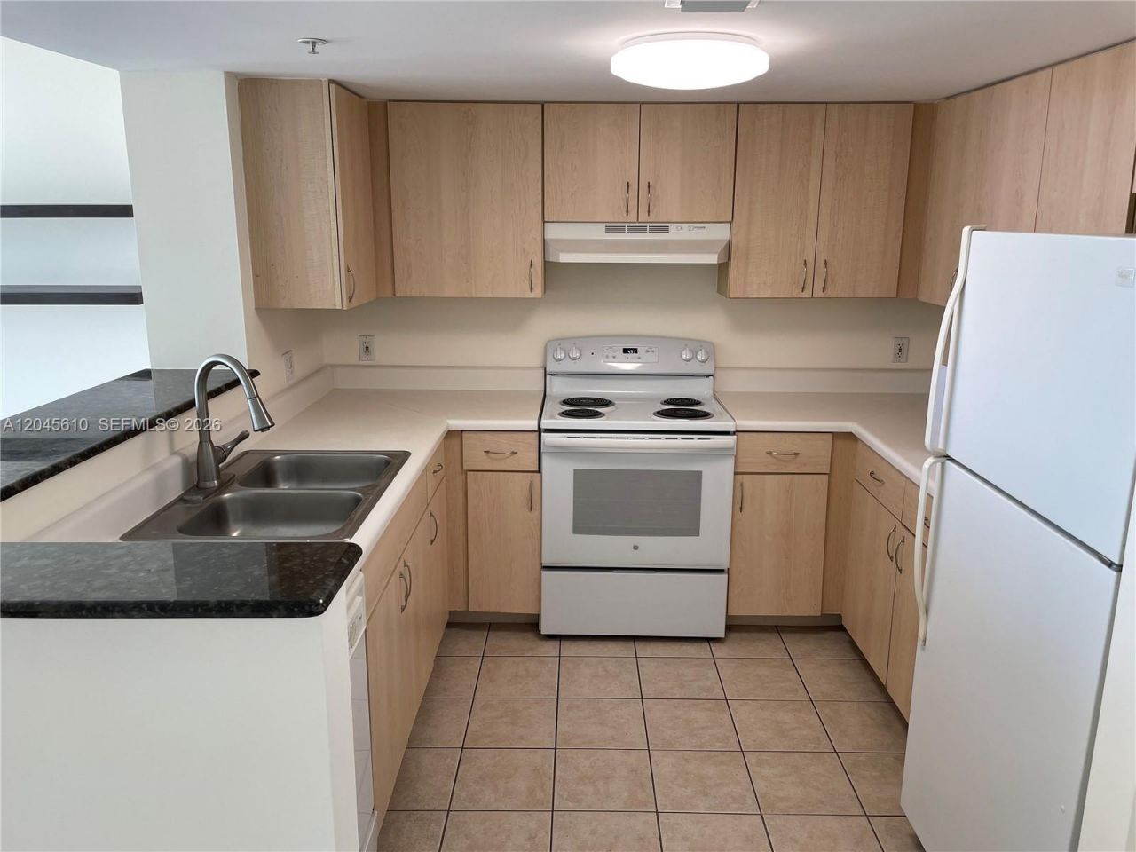 3000 Coral Way, Unit 1402, Miami, FL 33145 Photo