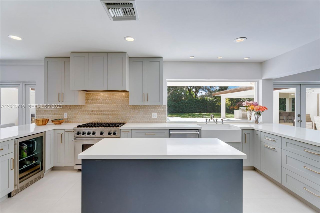 6700 SW 117th St, Pinecrest, FL 33156 Photo