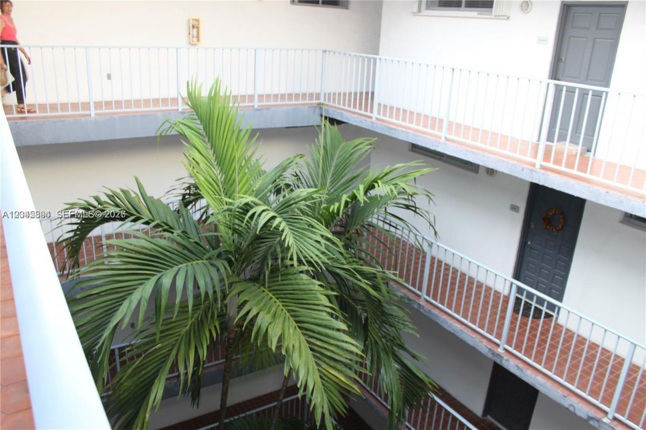 700 NE 63rd St , Unit DPH7, Miami, FL 33138 Photo