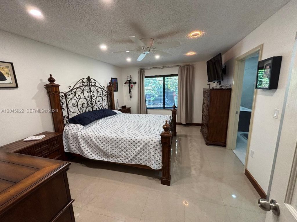 13650 SW 283rd Ter, Homestead, FL 33033 Photo