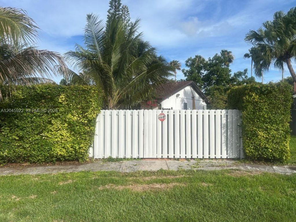 13650 SW 283rd Ter, Homestead, FL 33033 Photo
