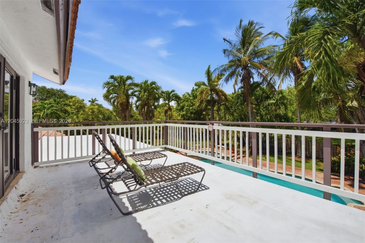 16564 SW 153rd Ct, Miami, FL 33187 Photo