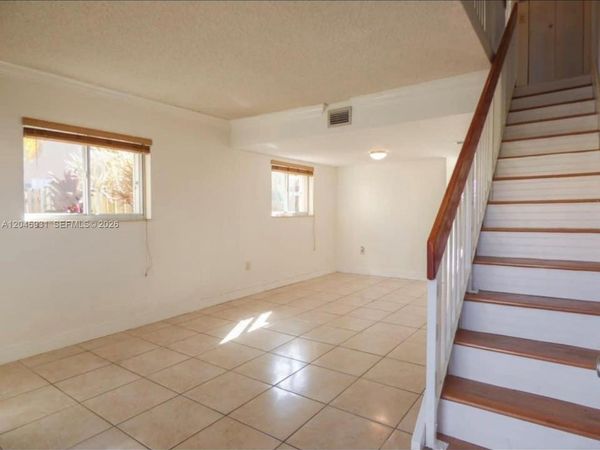 8252 NW 6th Ter , Unit 235, Miami, FL 33126