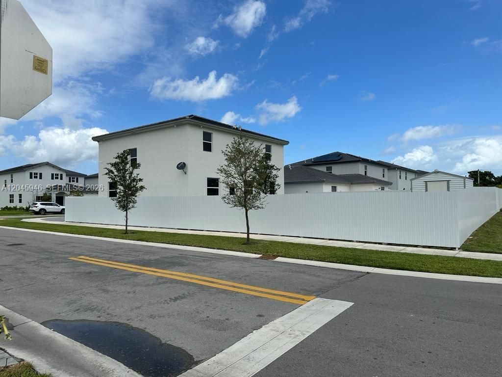 12760 SW 215th Ter , Miami, FL 33177 Photo