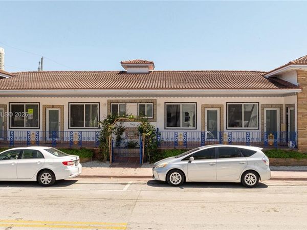 7640 Harding Ave , Miami Beach, FL 33141