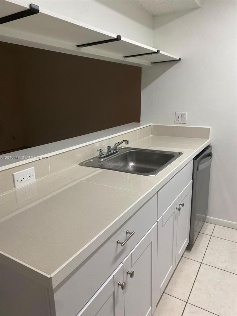 5612 Rock Island Rd, Unit 167, Tamarac, FL 33319 Photo