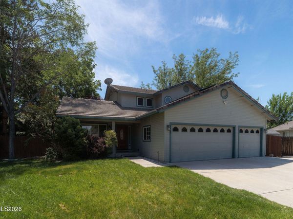 4860 Canyon Run Drive, Sparks, NV 89436
