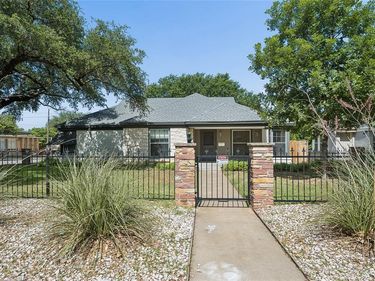 3616 Harwen Terrace, Fort Worth, TX 76109