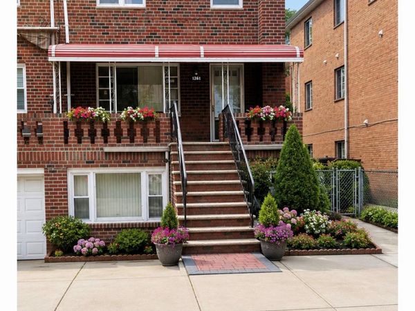 1261 E 54th Street , Brooklyn, NY 11234