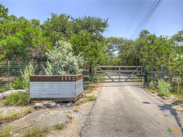 1133 Baldy Mountain Court, Canyon Lake, TX 78133