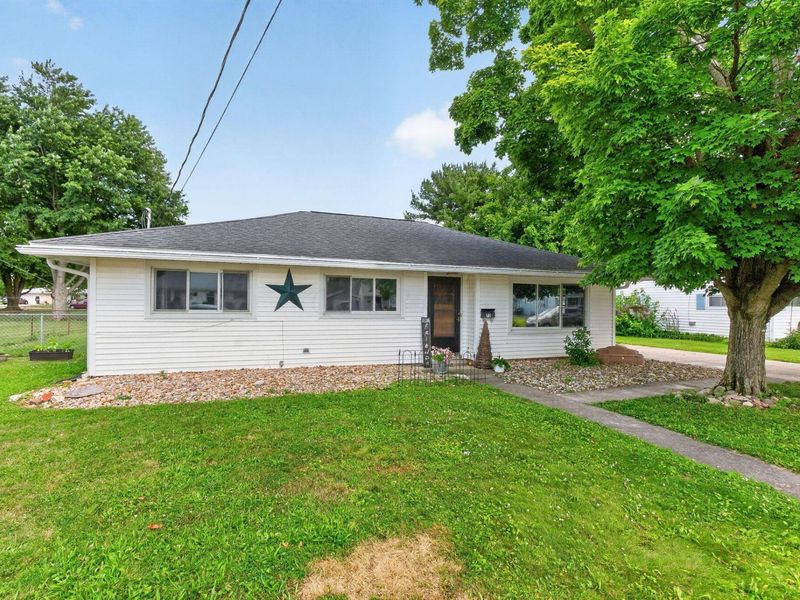 72 E George Street, Richwood, OH 43344 Photo 2