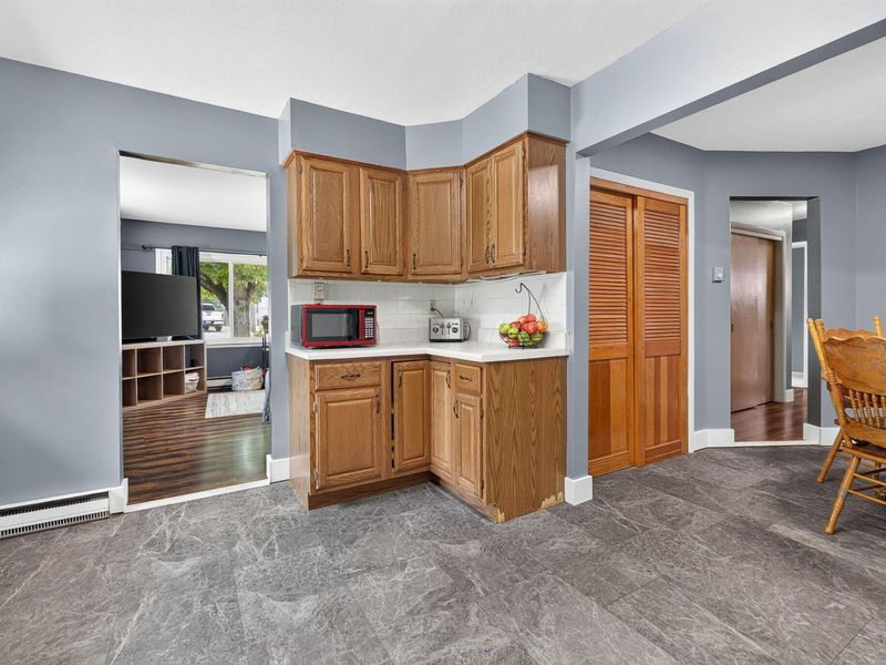 72 E George Street, Richwood, OH 43344 Photo 9
