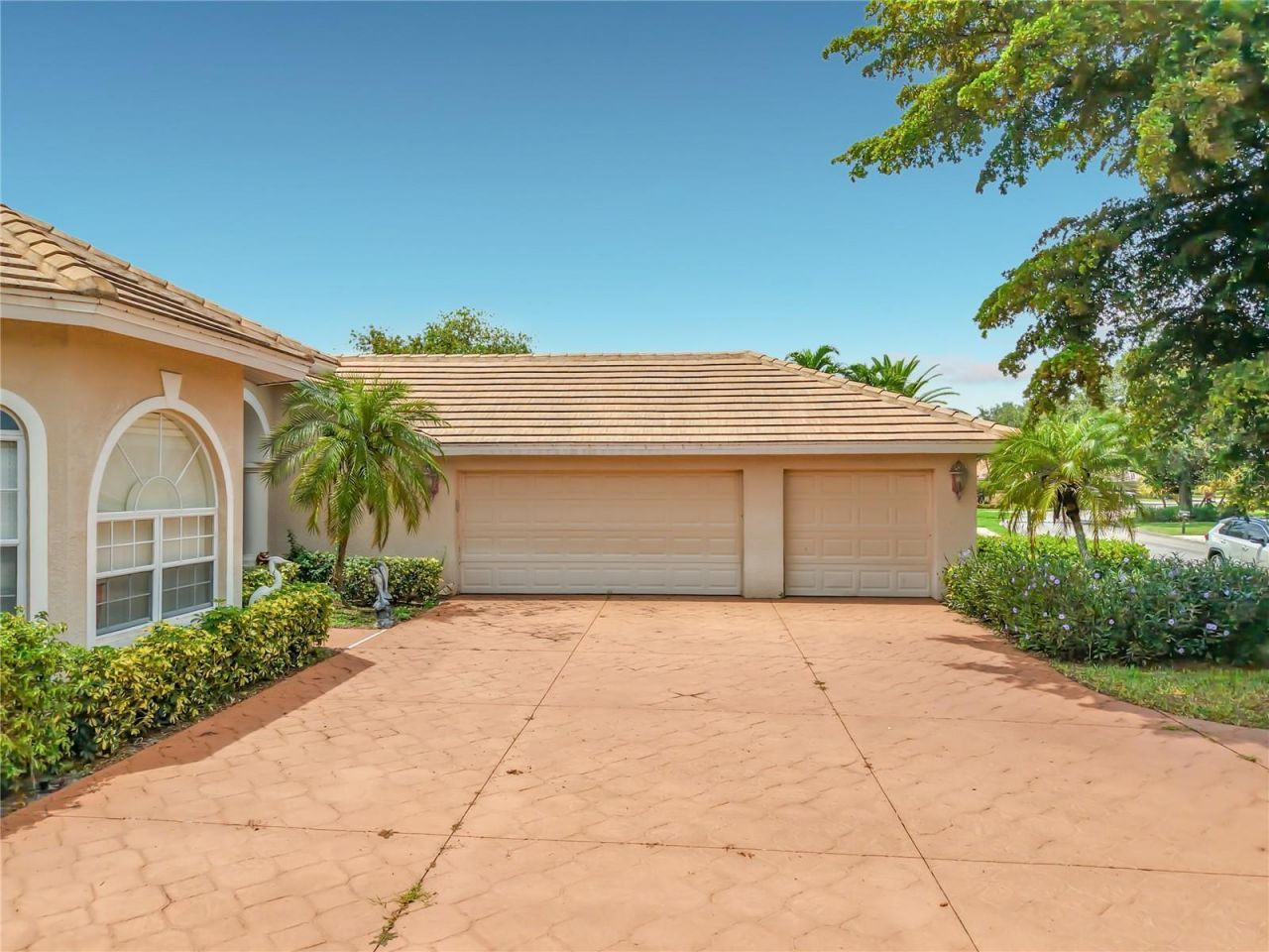 2221 Oxford Ridge Circle, Lehigh Acres, FL 33973 Photo