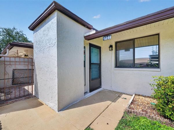 1211 11TH CIRCLE SE, LARGO, FL 33771