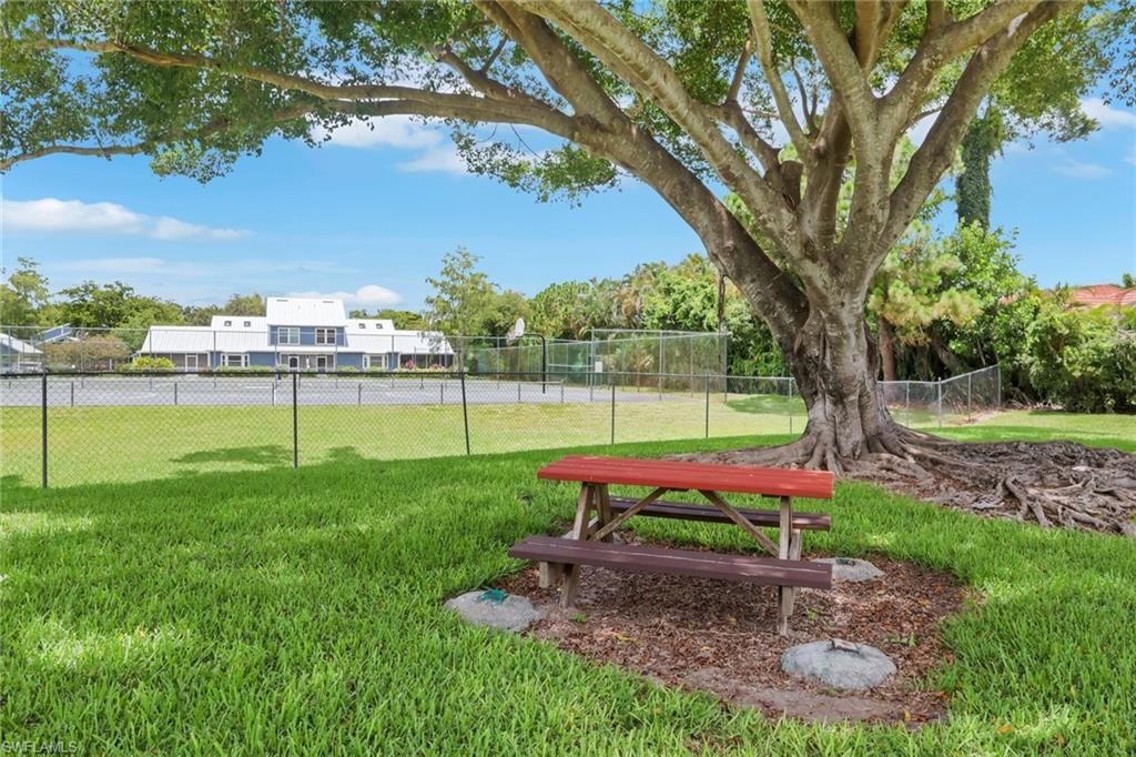 3400 Timberwood Cir, Naples, FL 34105 Photo