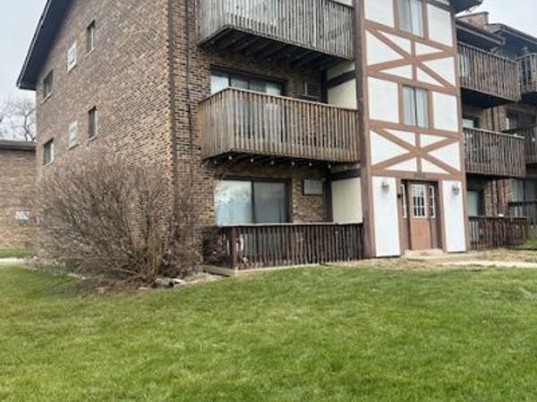 3682 W 119th Street , Unit 203B, Alsip, IL 60803