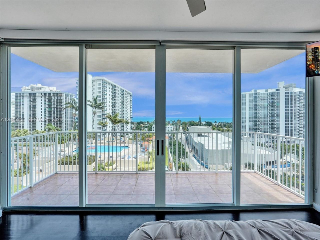 3020 NE 32nd Ave, Unit 925, Fort Lauderdale, FL 33308 Photo