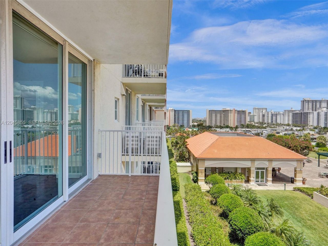 3020 NE 32nd Ave, Unit 925, Fort Lauderdale, FL 33308 Photo
