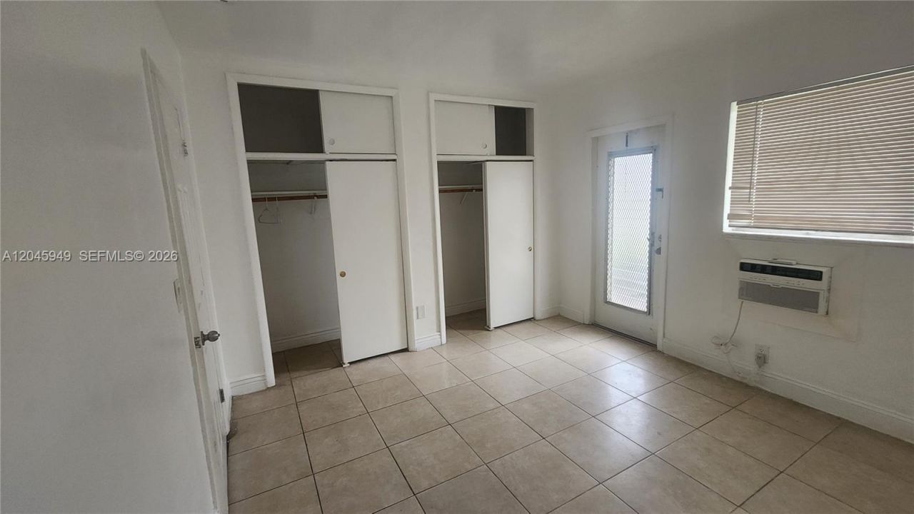 280 SW 11th Ave, Unit 5, Hallandale Beach, FL 33009 Photo