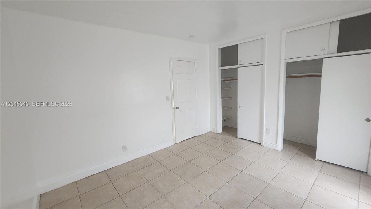 280 SW 11th Ave, Unit 5, Hallandale Beach, FL 33009 Photo