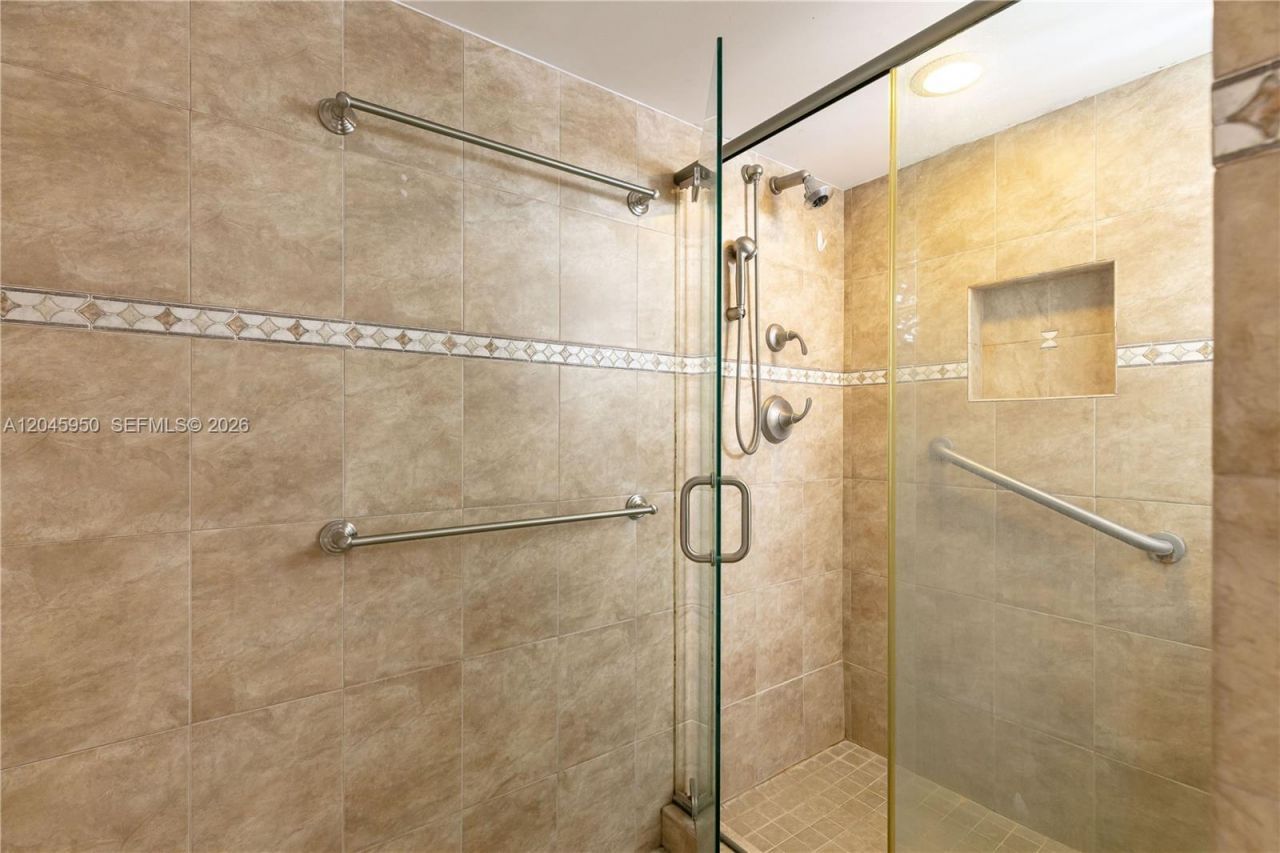 2101 S Ocean Dr , Unit 606, Hollywood, FL 33019 Photo