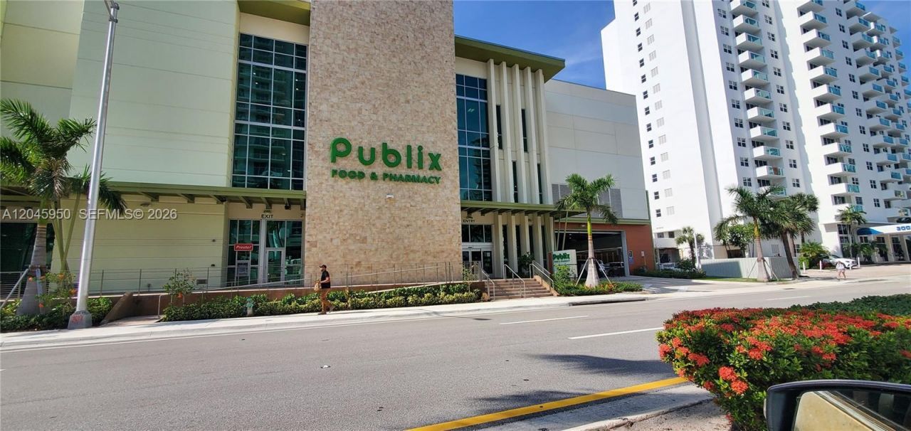 2101 S Ocean Dr , Unit 606, Hollywood, FL 33019 Photo