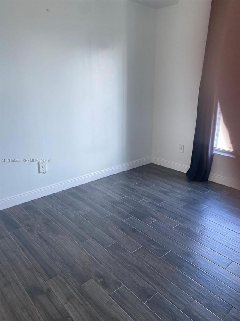 10 SW South River Dr , Unit 1708, Miami, FL 33130 Photo