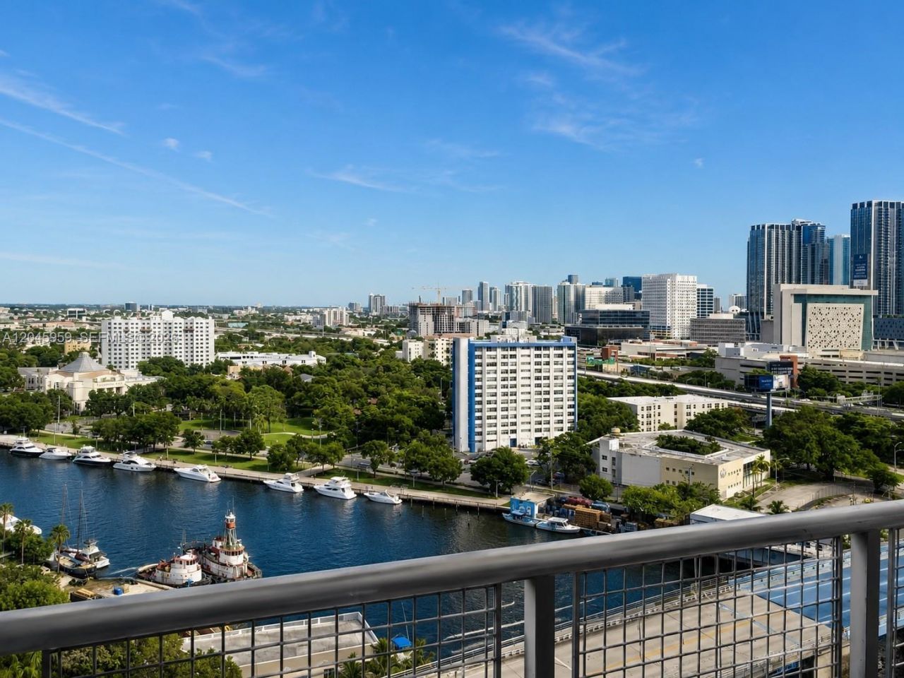 10 SW South River Dr , Unit 1708, Miami, FL 33130 Photo