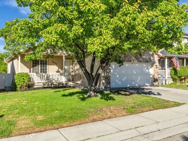 10695 S PINE GROVE WAY , South Jordan, UT 84009