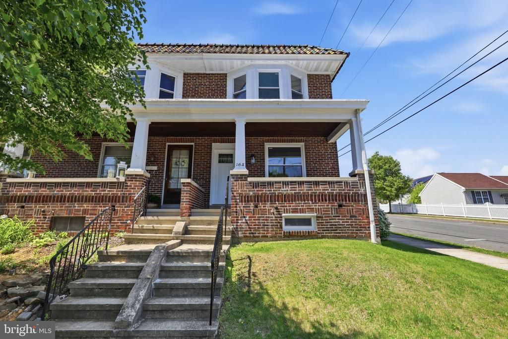 164 TULPEHOCKEN AV , WEST READING, PA 19611
