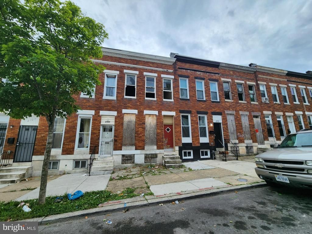2731 Harlem Avenue, Baltimore, MD 21216 Main Photo