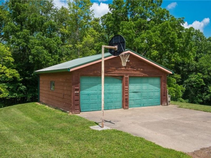 3730 Ridgeland Drive, Nashport, OH 43830 Photo 2