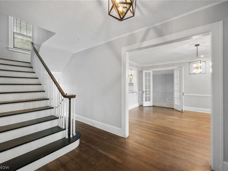 2924 Brighton Road, Shaker Heights, OH 44120 Photo 2