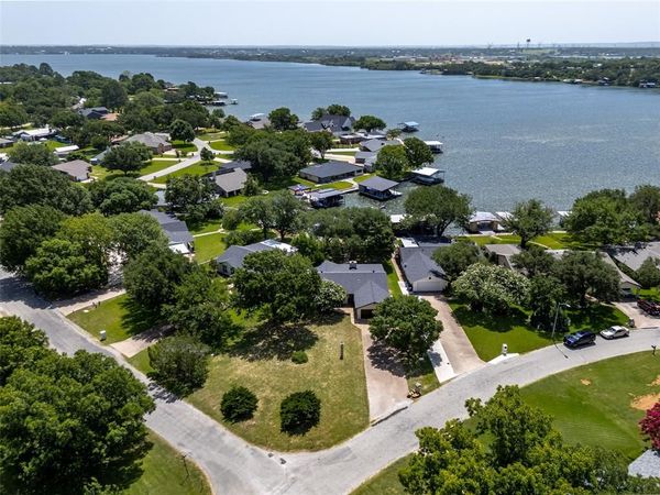 4200 Bar Harbor Court, Granbury, TX 76049