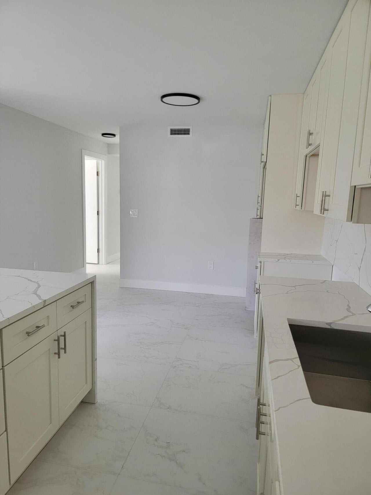 240 SW 7th Street, Unit 9, Boca Raton, FL 33432 Photo