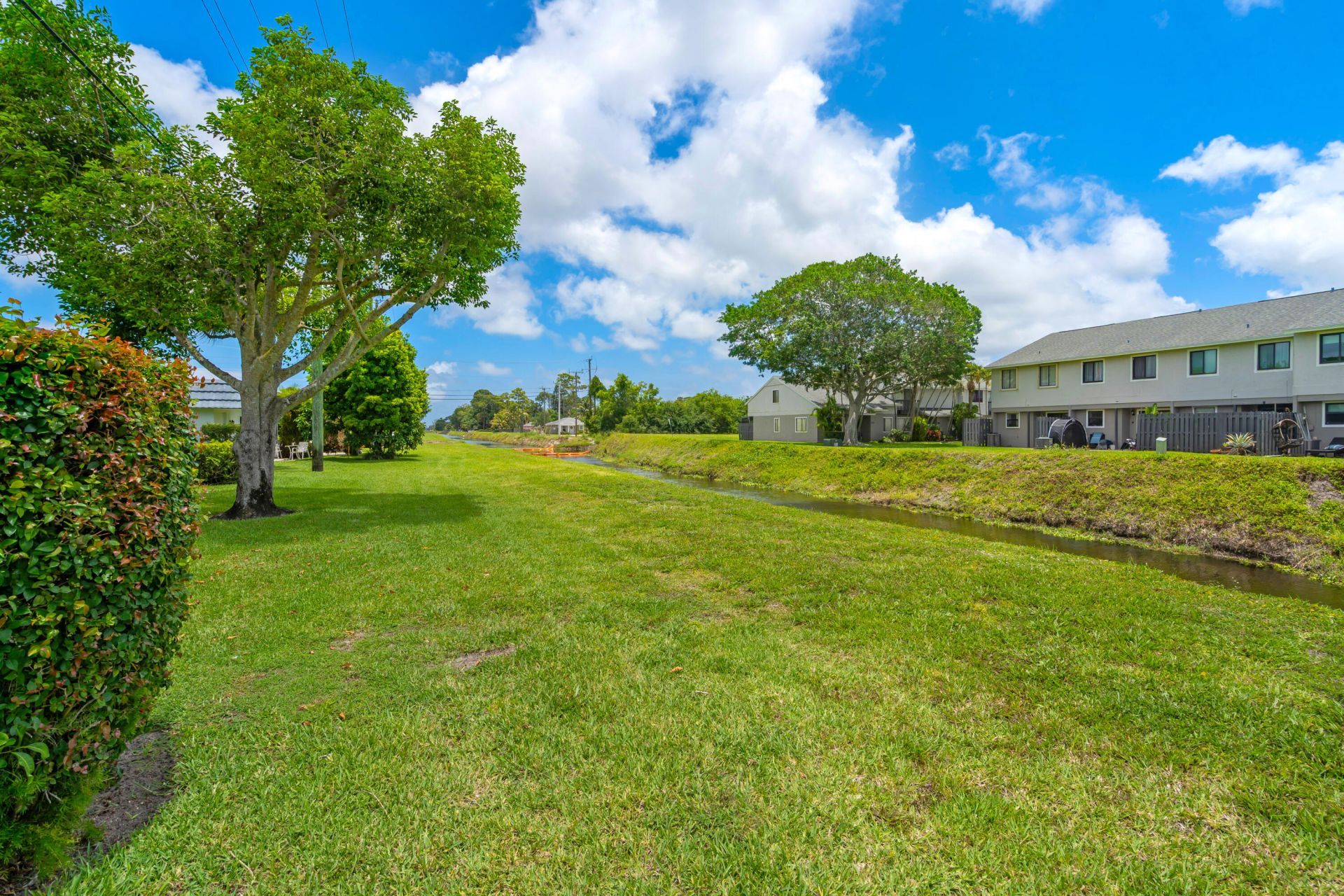 2886 Fernley Drive E, Unit 76, West Palm Beach, FL 33415 Photo