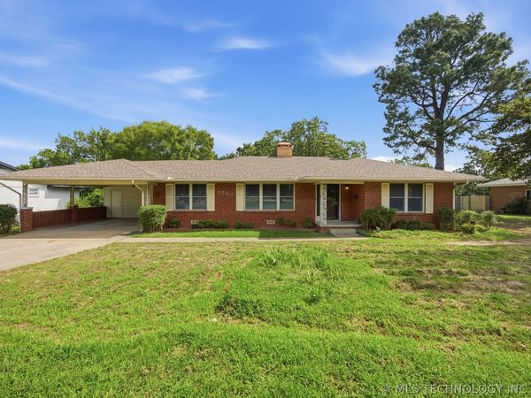 1703 E Comanche Avenue , McAlester, OK 74501
