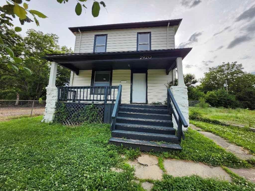 2920 Garfield Avenue, Kansas City, MO 64109 Main Photo