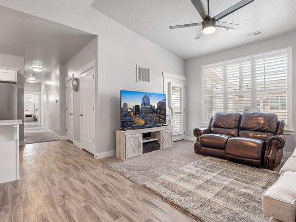 14642 S MCKELLEN DR , Unit 303, Herriman, UT 84096