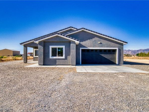 1501 Huracan Street, Pahrump, NV 89048