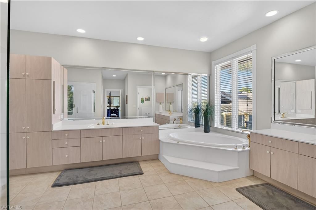 4060 Skyway Dr, Unit 45, Naples, FL 34112 Photo